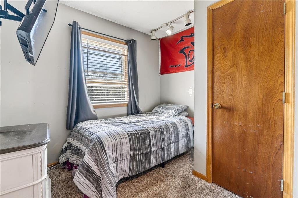 813 South Main Street Liberty, MO 64068 - Photo 16 of 32