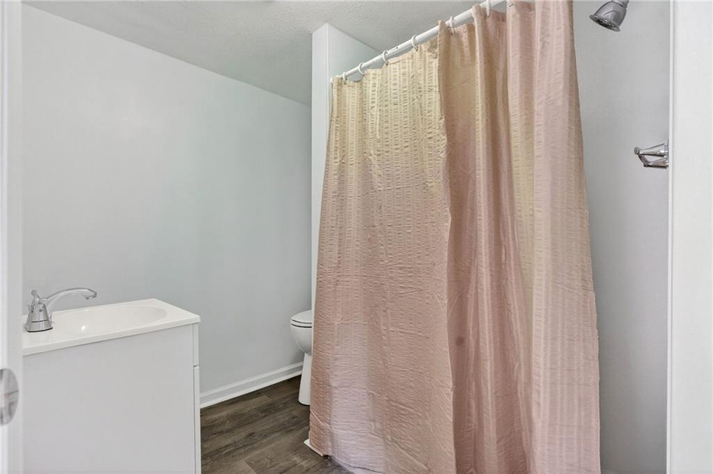 813 South Main Street Liberty, MO 64068 - Photo 18 of 32