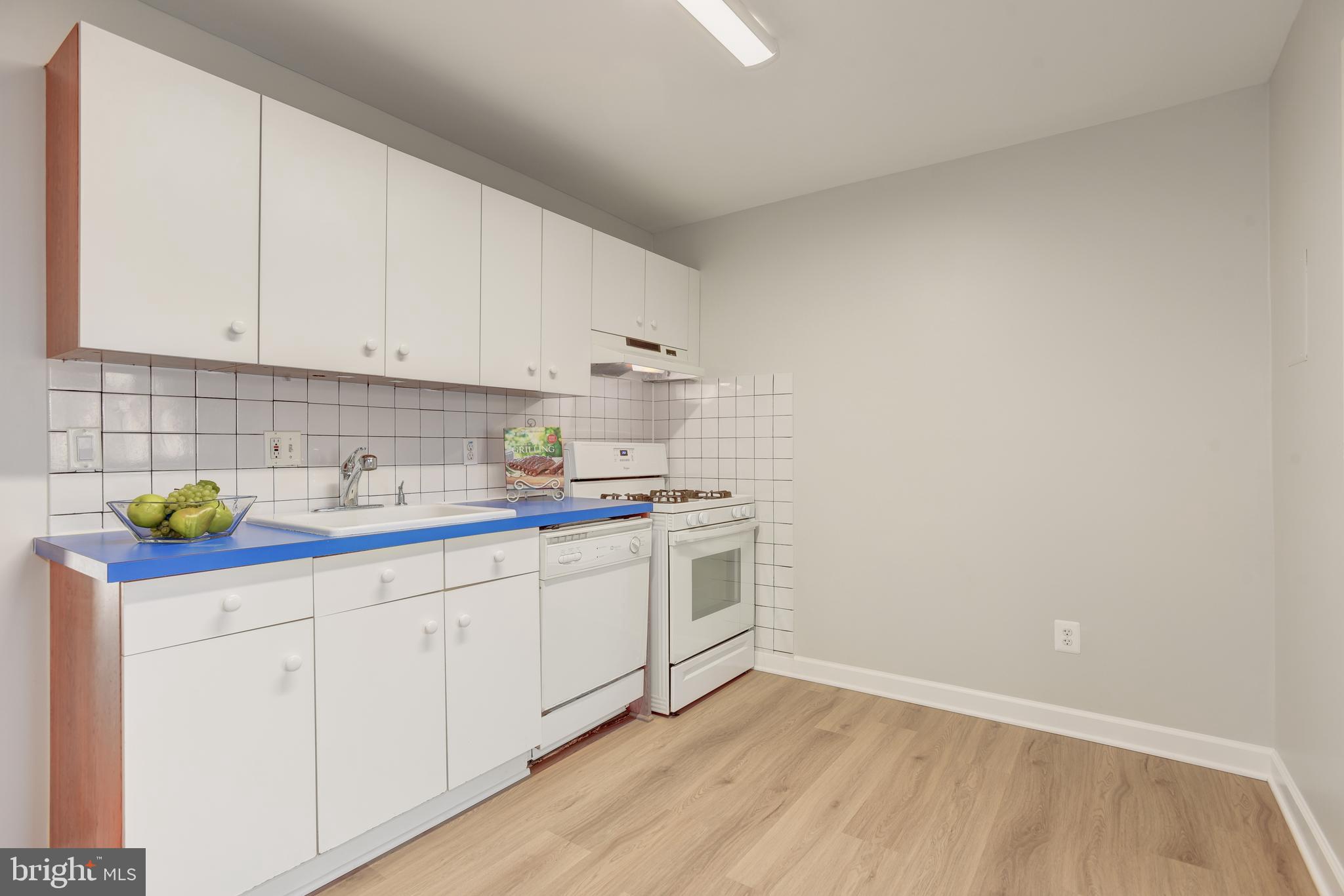 1663 Parkcrest Circle, Unit 5B/200 Reston, VA 20190 - Photo 12 of 30