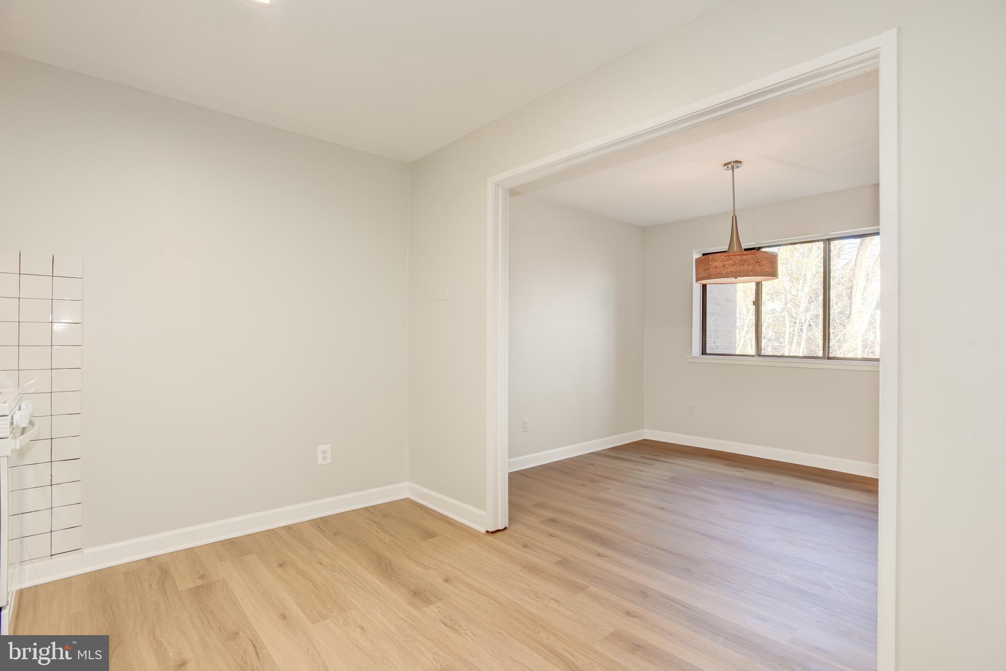 1663 Parkcrest Circle, Unit 5B/200 Reston, VA 20190 - Photo 15 of 30