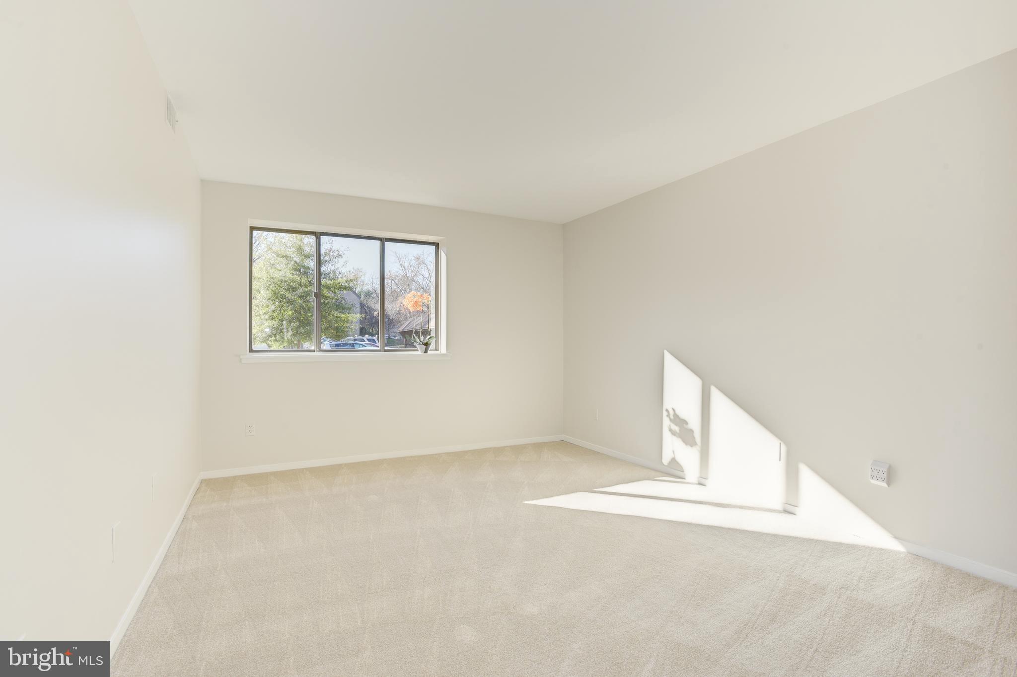 1663 Parkcrest Circle, Unit 5B/200 Reston, VA 20190 - Photo 16 of 30