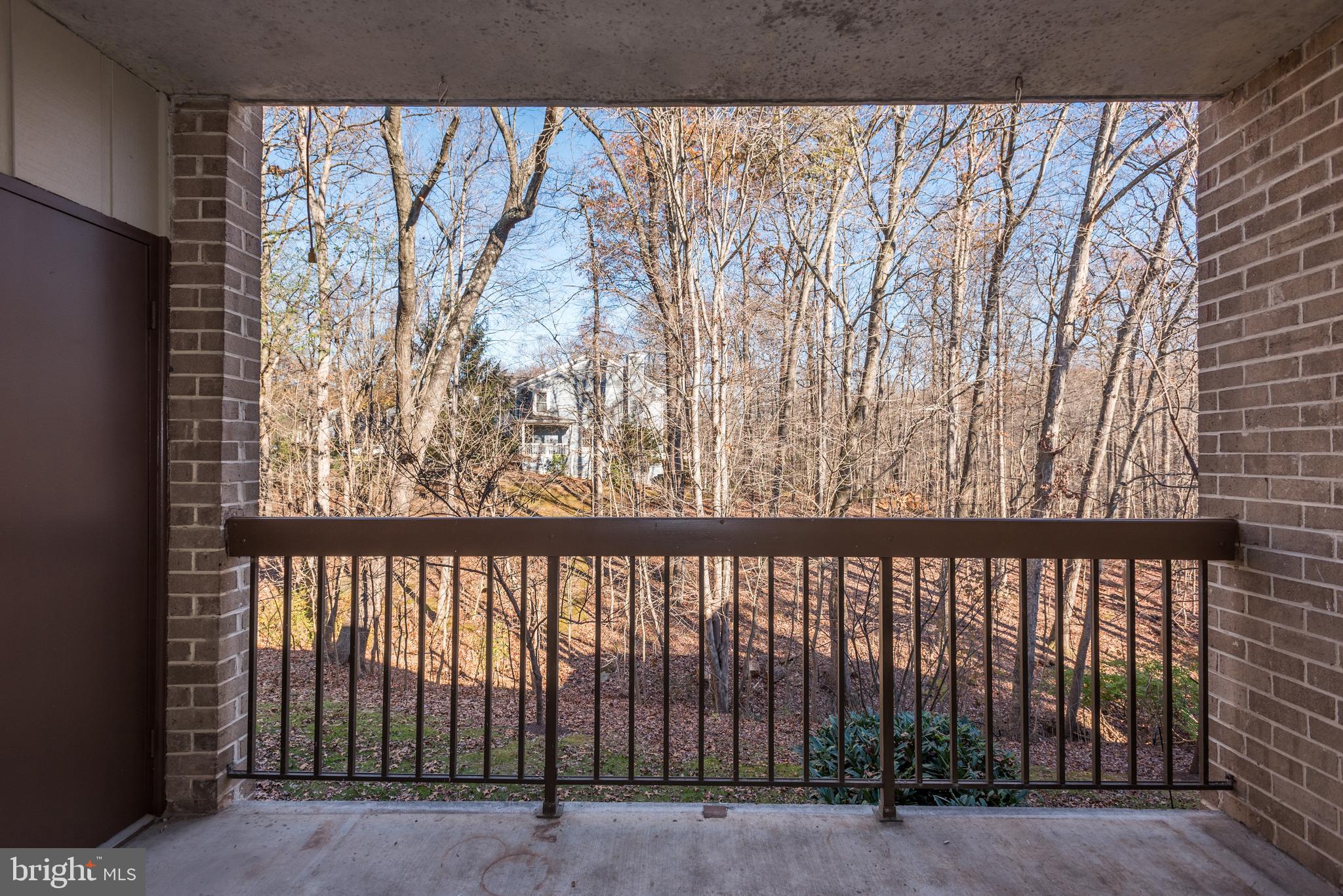 1663 Parkcrest Circle, Unit 5B/200 Reston, VA 20190 - Photo 25 of 30