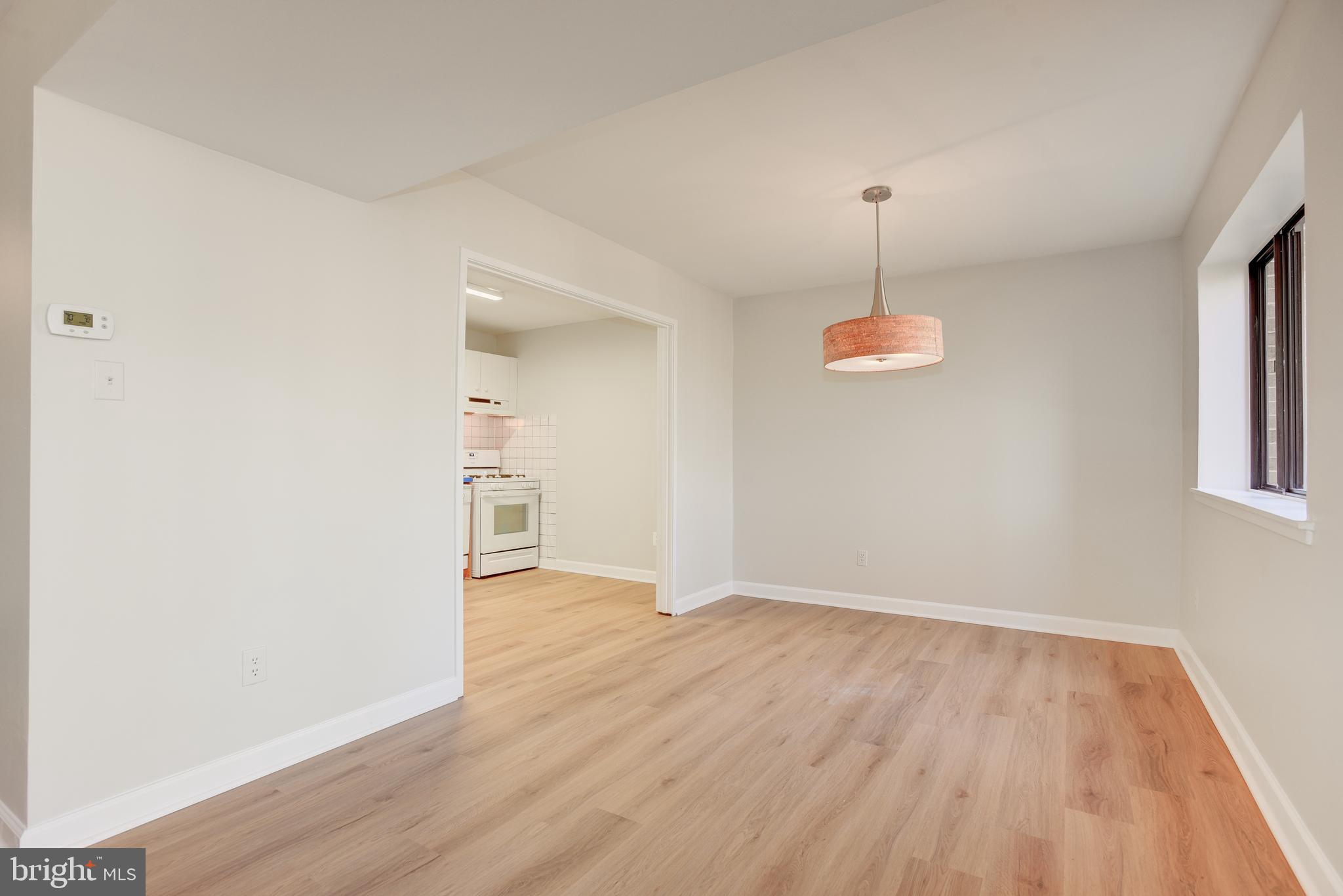 1663 Parkcrest Circle, Unit 5B/200 Reston, VA 20190 - Photo 7 of 30