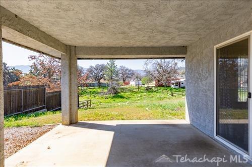 21208 Ridgeway Drive Tehachapi, CA 93561 - Photo 21 of 26 Gallery Image 21