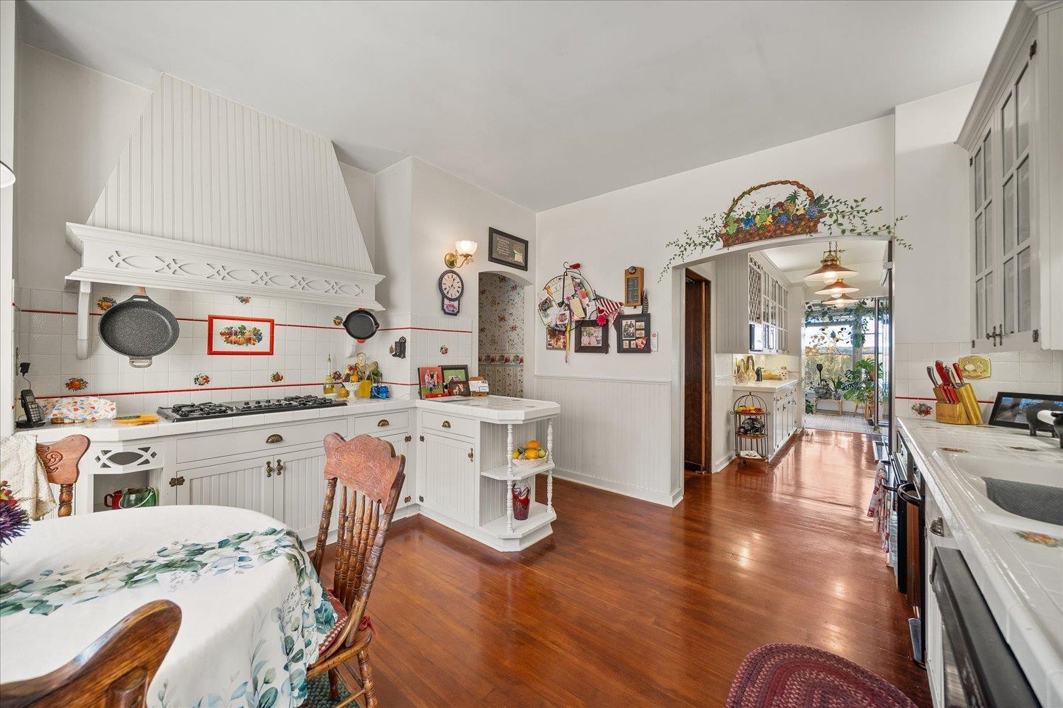 1715 North W Point Road Spokane, WA 99201 - Photo 10 of 44 Gallery Image 10
