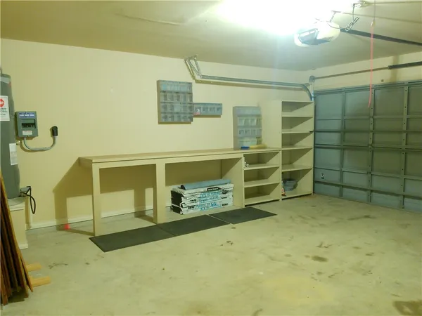 $2,295 | 6009 Suffolk Drive, Corpus Christi, TX 78414