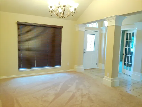 $2,295 | 6009 Suffolk Drive, Corpus Christi, TX 78414