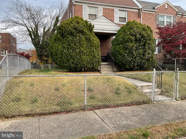 a view of house with outdoor space