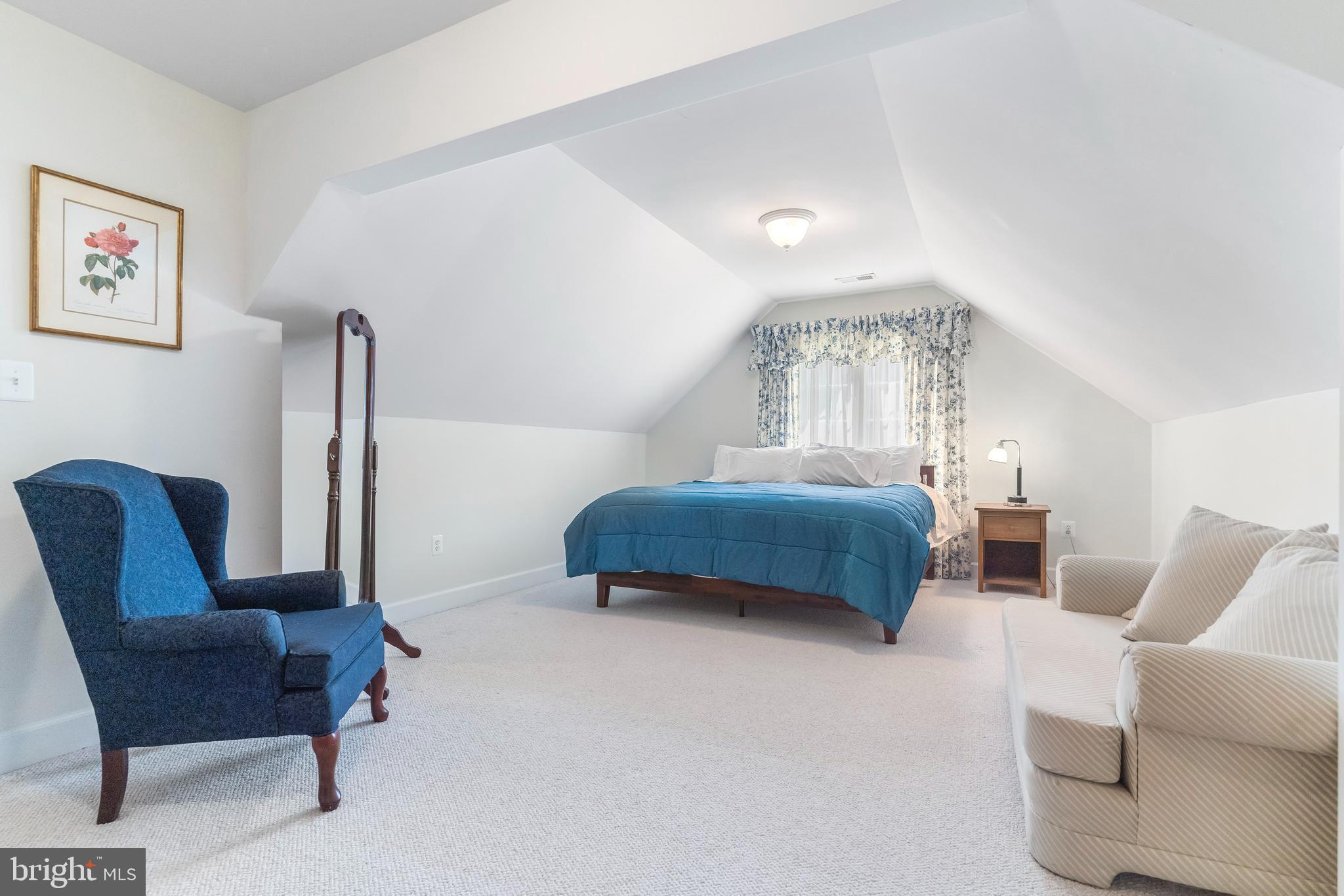 3337 Roseland Road King George, VA 22485 - Photo 32 of 54 Cathedra ceiling & sitting area in large bedroom