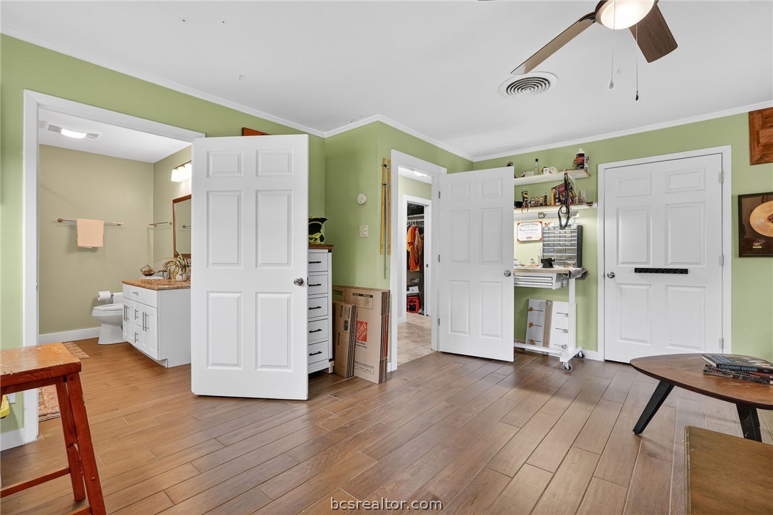 913 Park Lane Bryan, TX 77802 - Photo 21 of 50