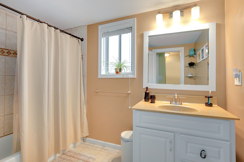 59 Kenmere Road, Unit B Medford, MA 02155 - Photo 17 of 25 Gallery Image 17