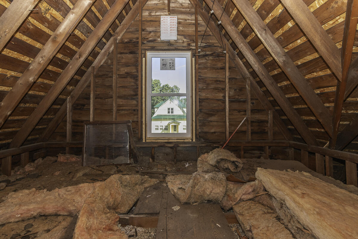 205 West Sherwood Street Decatur, MI 49045 - Photo 17 of 21 Attic