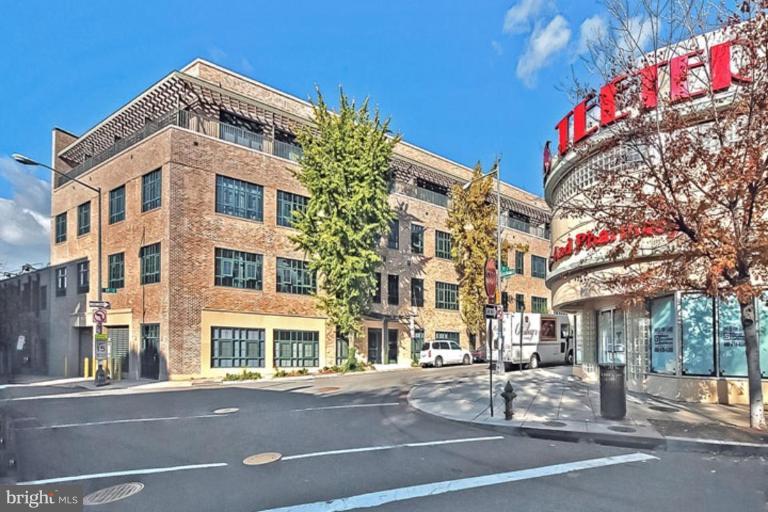1701 Kalorama Road Northwest, Unit 210 Washington, DC 20009 - Photo 1 of 15 Exterior (Main)