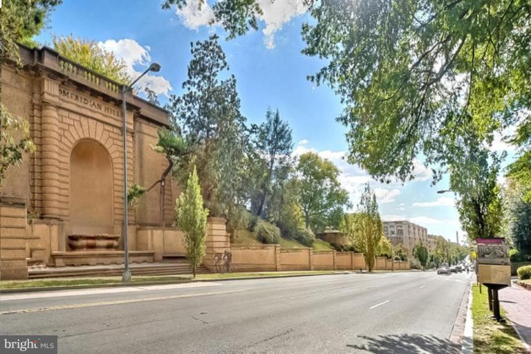 1701 Kalorama Road Northwest, Unit 210 Washington, DC 20009 - Photo 15 of 15 Community Amenities 4