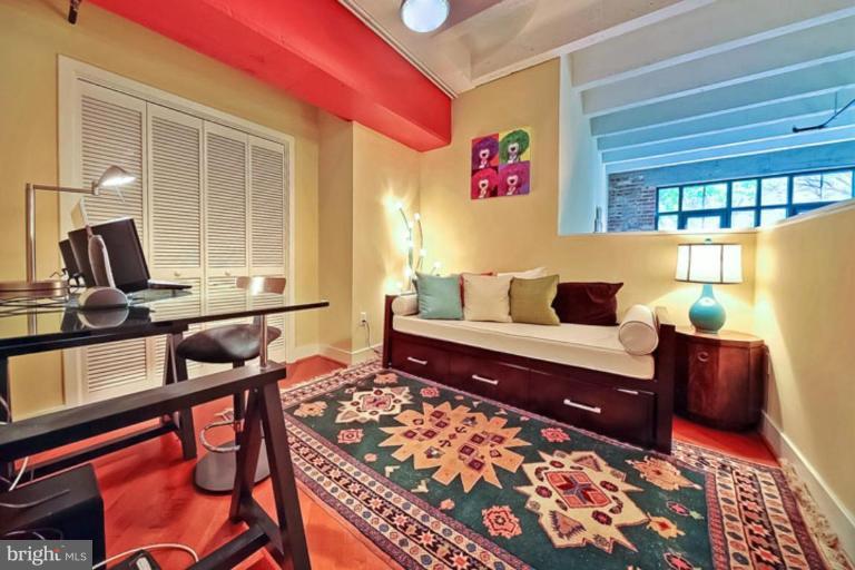 1701 Kalorama Road Northwest, Unit 210 Washington, DC 20009 - Photo 7 of 15 Bedroom #1
