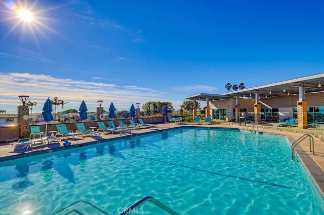 $399,000 | 2275 West 25th Street, Unit 191, San Pedro, CA 90732