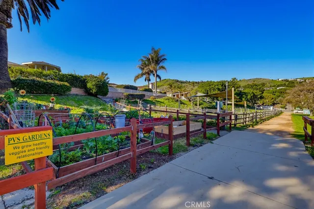 $399,000 | 2275 West 25th Street, Unit 191, San Pedro, CA 90732
