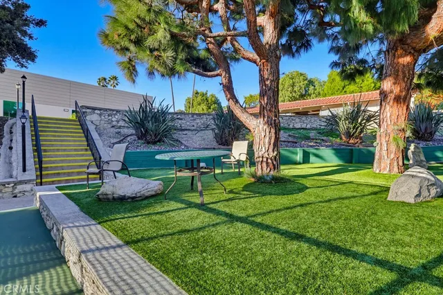 $399,000 | 2275 West 25th Street, Unit 191, San Pedro, CA 90732