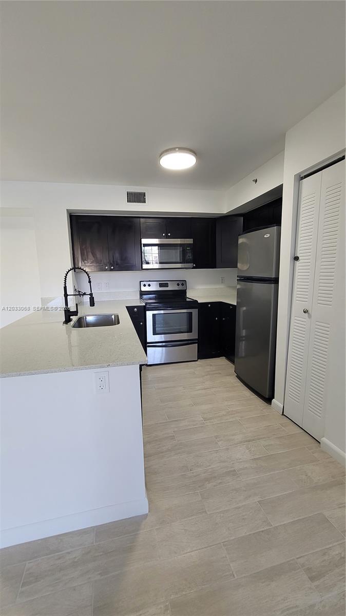 2021 Renaissance Boulevard, Unit 104 Miramar, FL 33025 - Photo 8 of 47