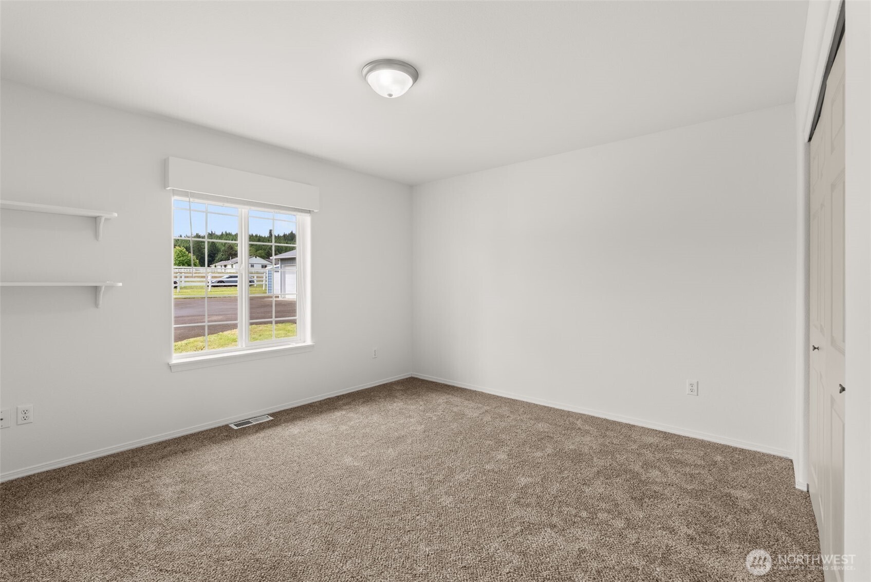 5 Martin Lane Raymond, WA 98577 - Photo 23 of 40