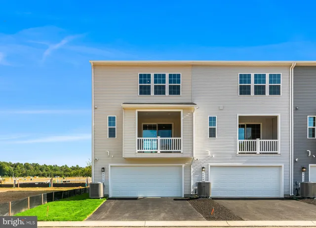 $489,990 | 8416 Badenhoop Lane, Unit A, Brandywine, MD 20613