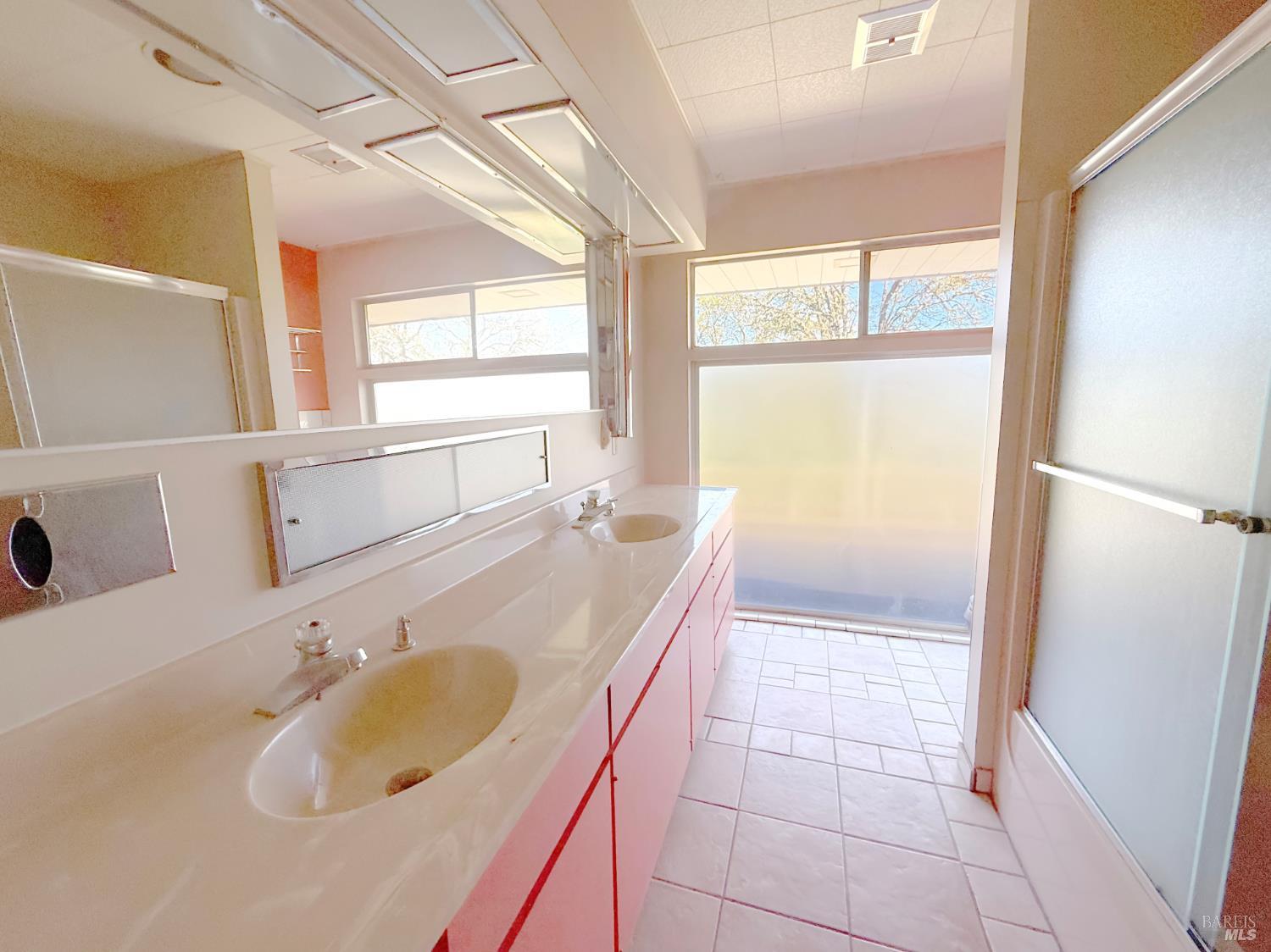 27150 Mendocino Pass Road Covelo, CA 95428 - Photo 18 of 32 a bathroom with a sink and a tub