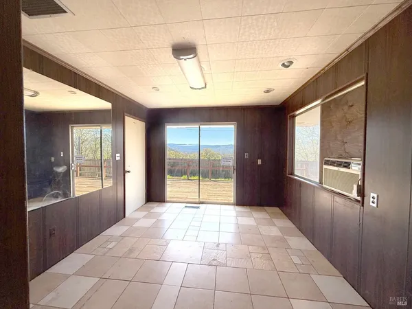 $299,900 | 27150 Mendocino Pass Road, Covelo, CA 95428