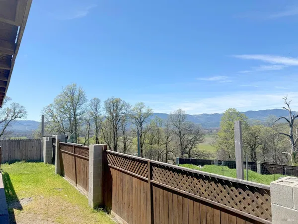 $299,900 | 27150 Mendocino Pass Road, Covelo, CA 95428