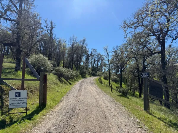 $299,900 | 27150 Mendocino Pass Road, Covelo, CA 95428