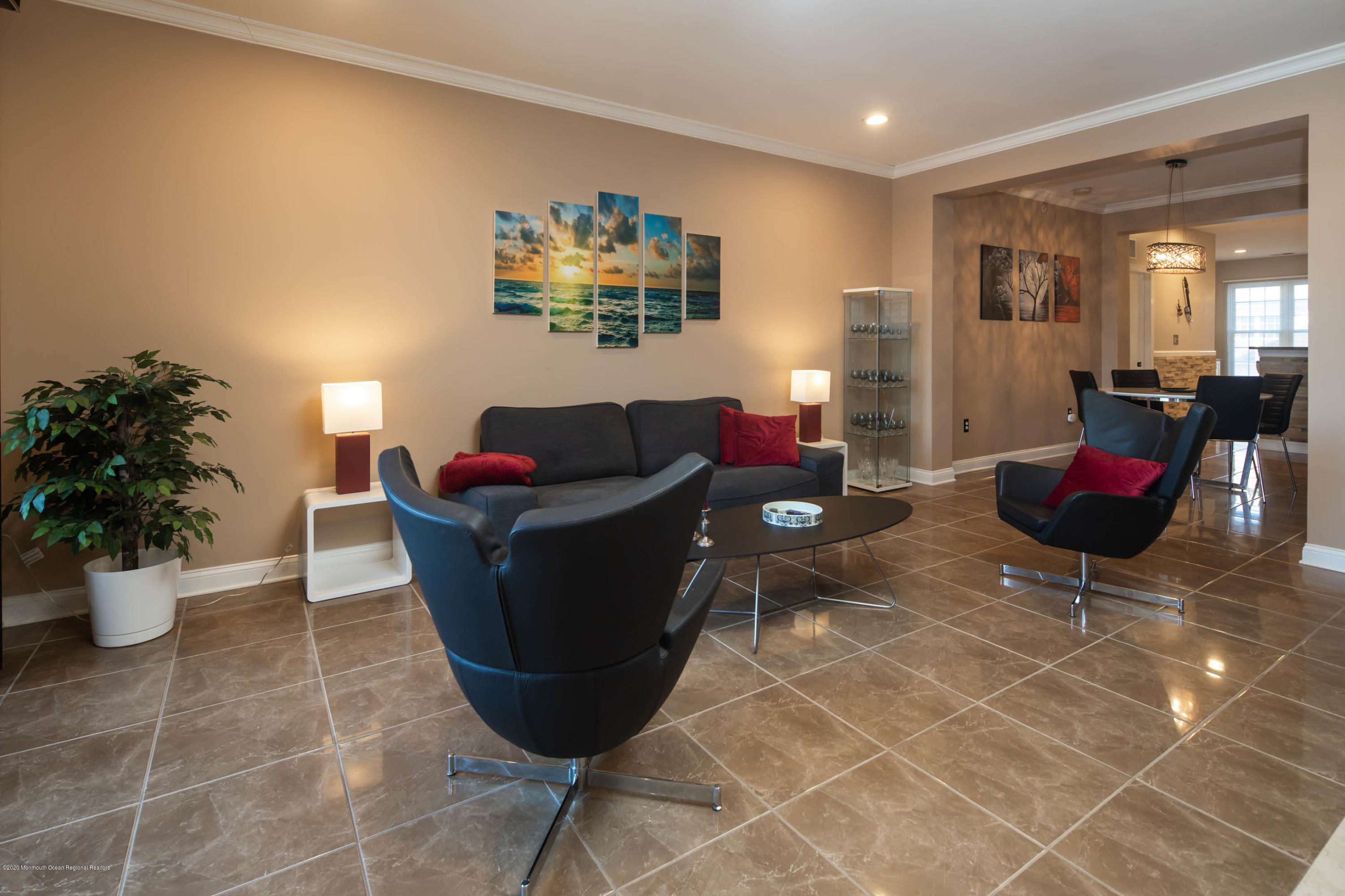 1011 Abby Road Middletown, NJ 07748 - Photo 10 of 27 LIVING ROOM