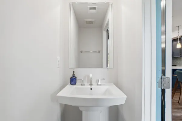 $588,800 | 12916 Sunrise Ridge Alley, Unit 63, Herndon, VA 20171