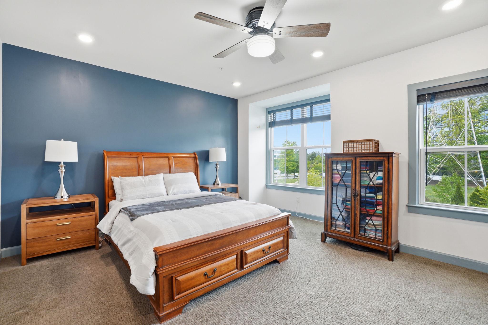 12916 Sunrise Ridge Alley, Unit 63 Herndon, VA 20171 - Photo 13 of 71 Large primary bedroom with full bath