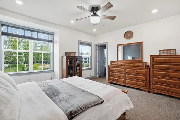 $588,800 | 12916 Sunrise Ridge Alley, Unit 63, Herndon, VA 20171