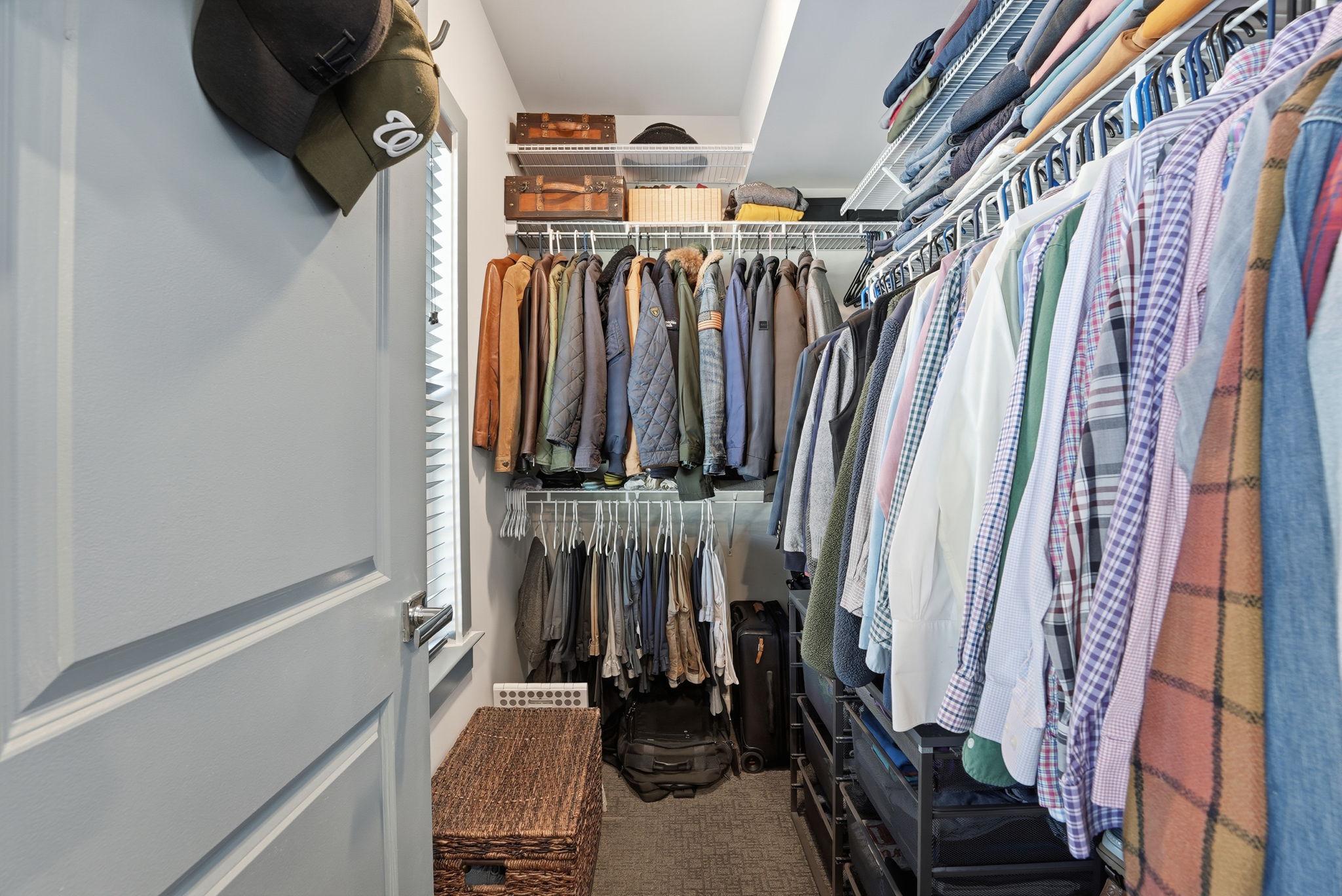 12916 Sunrise Ridge Alley, Unit 63 Herndon, VA 20171 - Photo 18 of 71 Walk in master closet