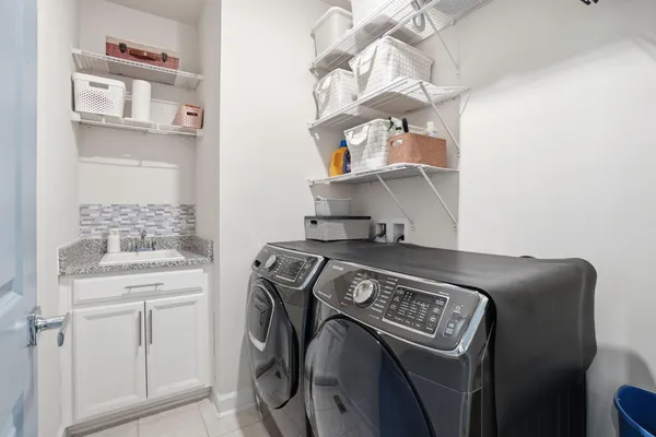 $588,800 | 12916 Sunrise Ridge Alley, Unit 63, Herndon, VA 20171