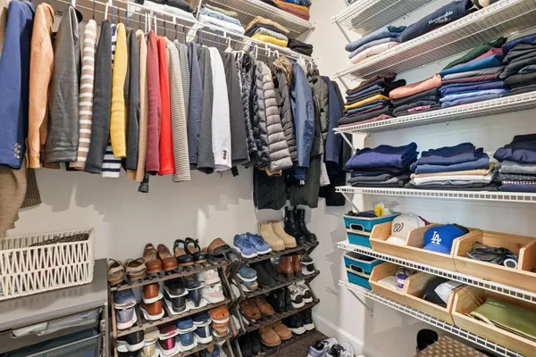 $588,800 | 12916 Sunrise Ridge Alley, Unit 63, Herndon, VA 20171