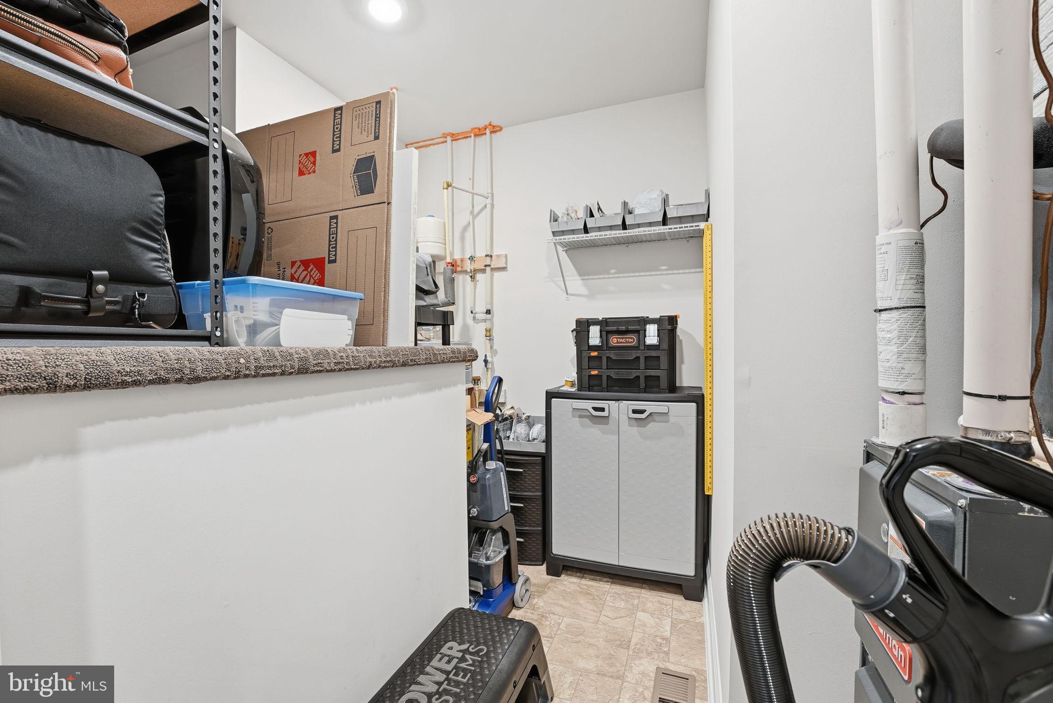 12916 Sunrise Ridge Alley, Unit 63 Herndon, VA 20171 - Photo 28 of 71 Storage area