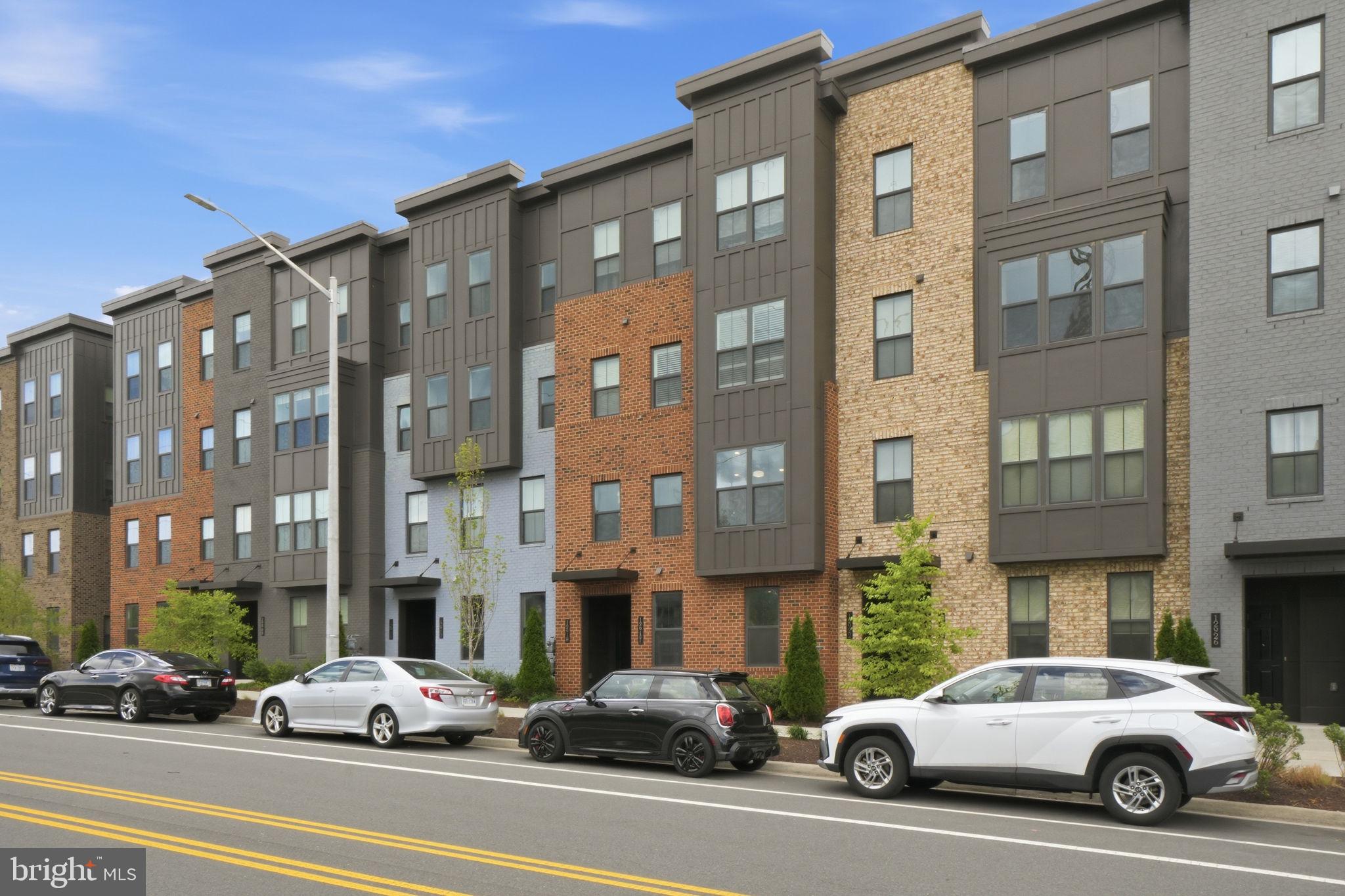 12916 Sunrise Ridge Alley, Unit 63 Herndon, VA 20171 - Photo 32 of 71 Modern townhomes in vibrant setting.