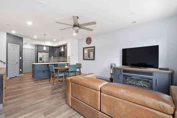 $588,800 | 12916 Sunrise Ridge Alley, Unit 63, Herndon, VA 20171