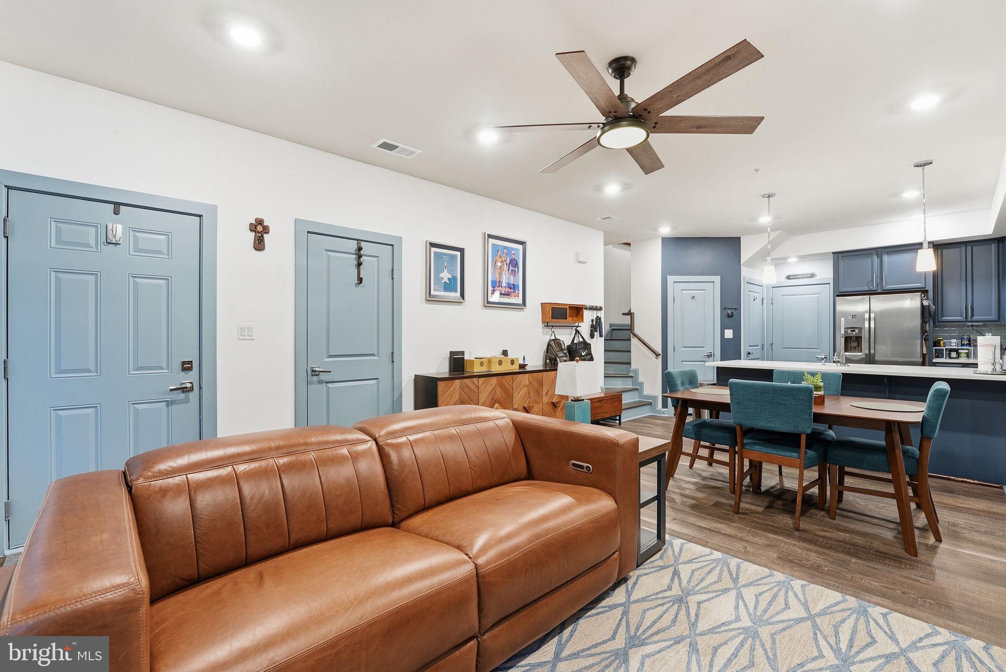 12916 Sunrise Ridge Alley, Unit 63 Herndon, VA 20171 - Photo 44 of 71 Powder room on first flood