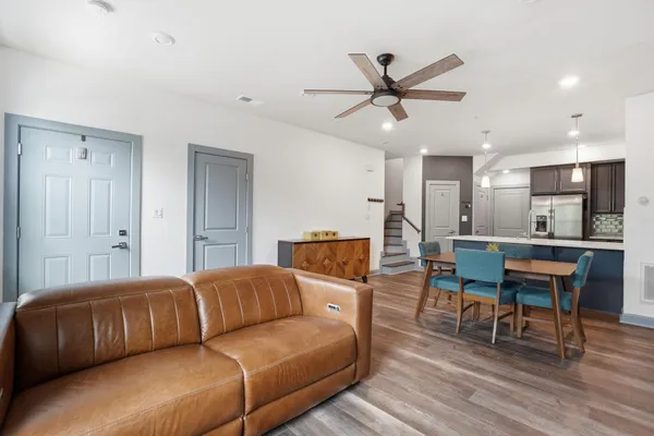 $588,800 | 12916 Sunrise Ridge Alley, Unit 63, Herndon, VA 20171