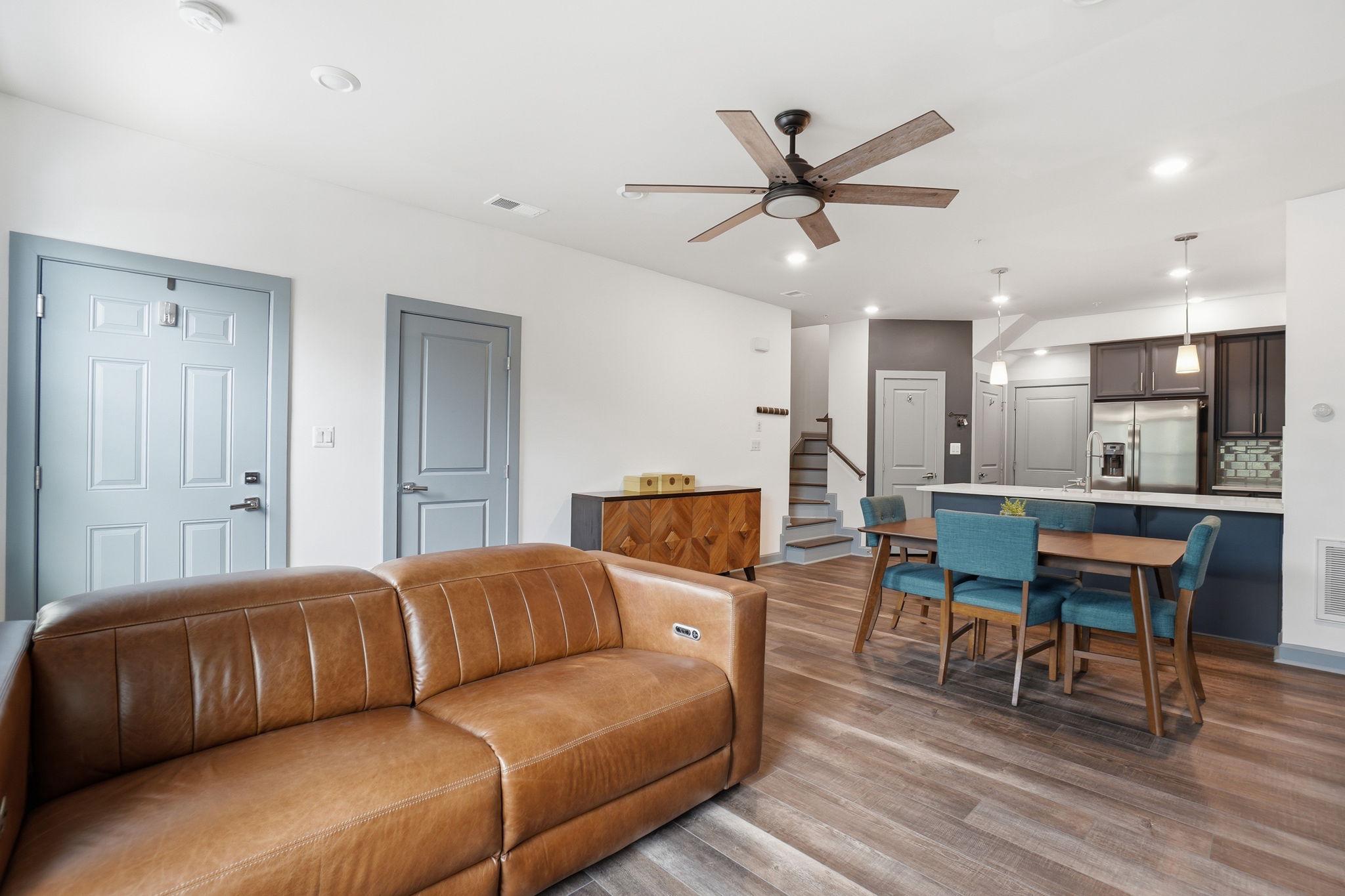 12916 Sunrise Ridge Alley, Unit 63 Herndon, VA 20171 - Photo 5 of 71 Modern living space with stylish accents.