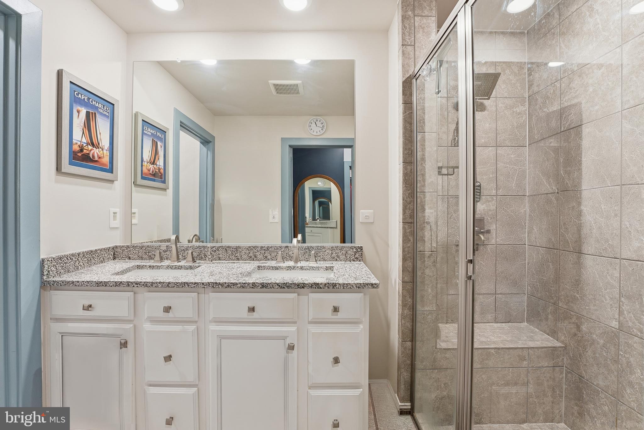 12916 Sunrise Ridge Alley, Unit 63 Herndon, VA 20171 - Photo 56 of 71 Masters full bath