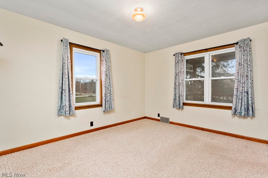 12409 South Reed Road Grafton, OH 44044 - Photo 12 of 35 Gallery Image 12