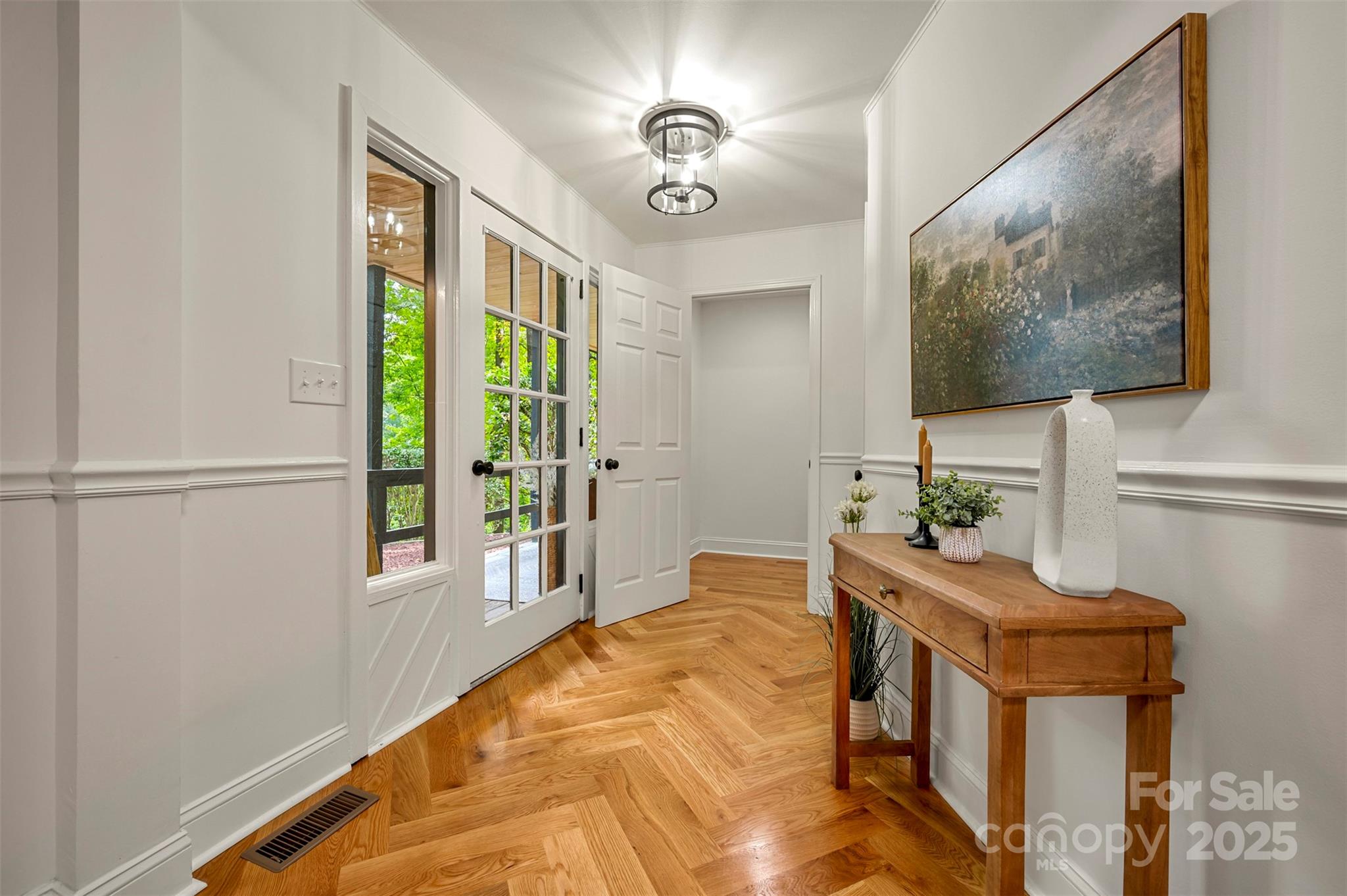 160 Lasae Lane Tryon, NC 28782 - Photo 23 of 48 a living room with furniture and a window