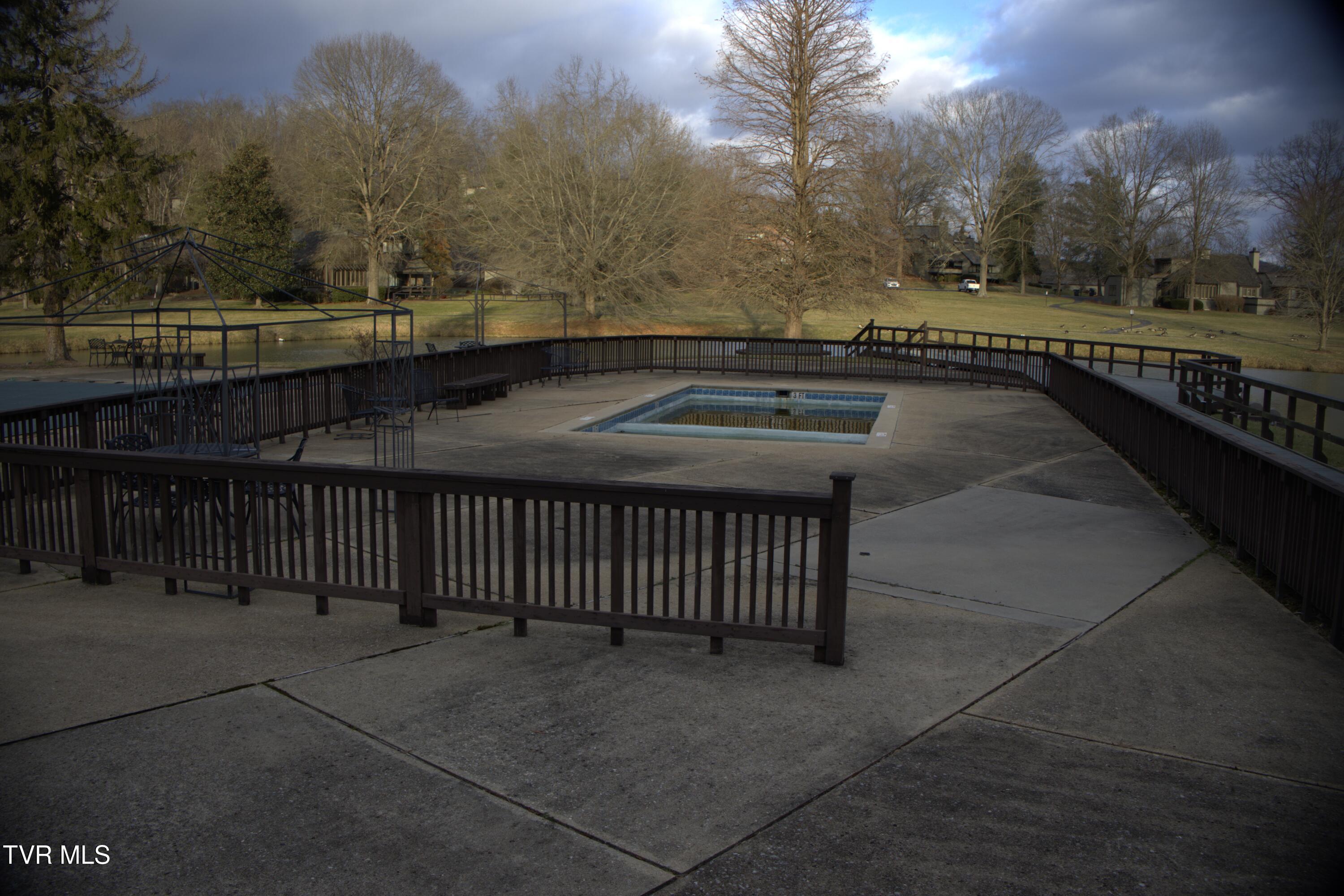 98 Periwinkle Place Kingsport, TN 37660 - Photo 42 of 43 MV4A0916a