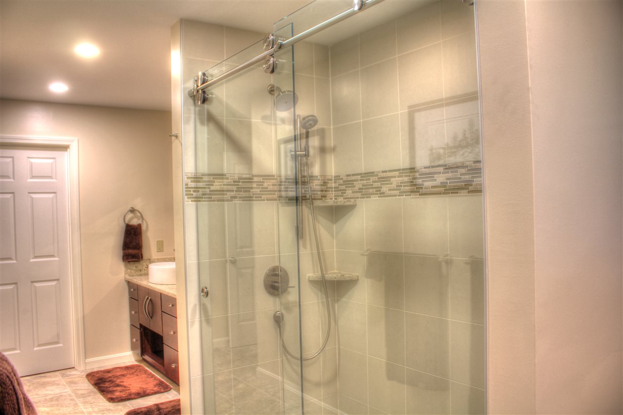2344 Willard Road Hartford, VT 05059 - Photo 15 of 30 Gallery Image 15
