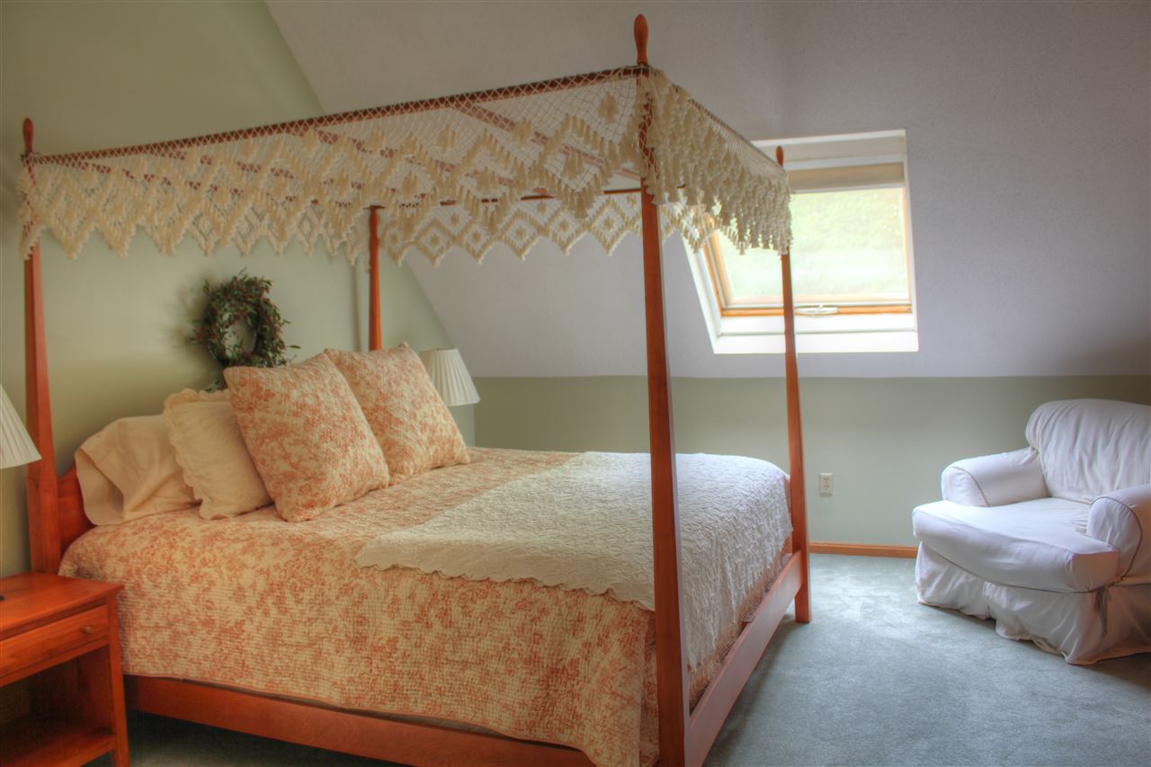 2344 Willard Road Hartford, VT 05059 - Photo 16 of 30 Gallery Image 16