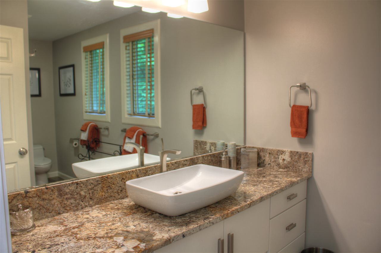 2344 Willard Road Hartford, VT 05059 - Photo 19 of 30 Gallery Image 19