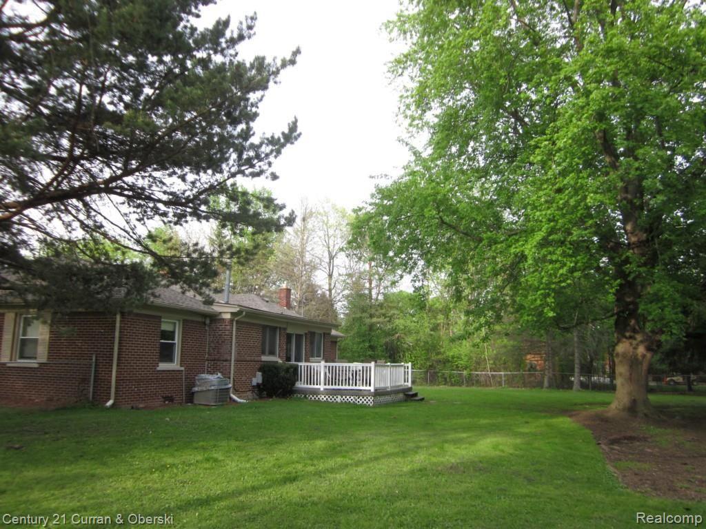 46515 Maben Road Canton, MI 48187 - Photo 39 of 56 IMG_2599.jpg